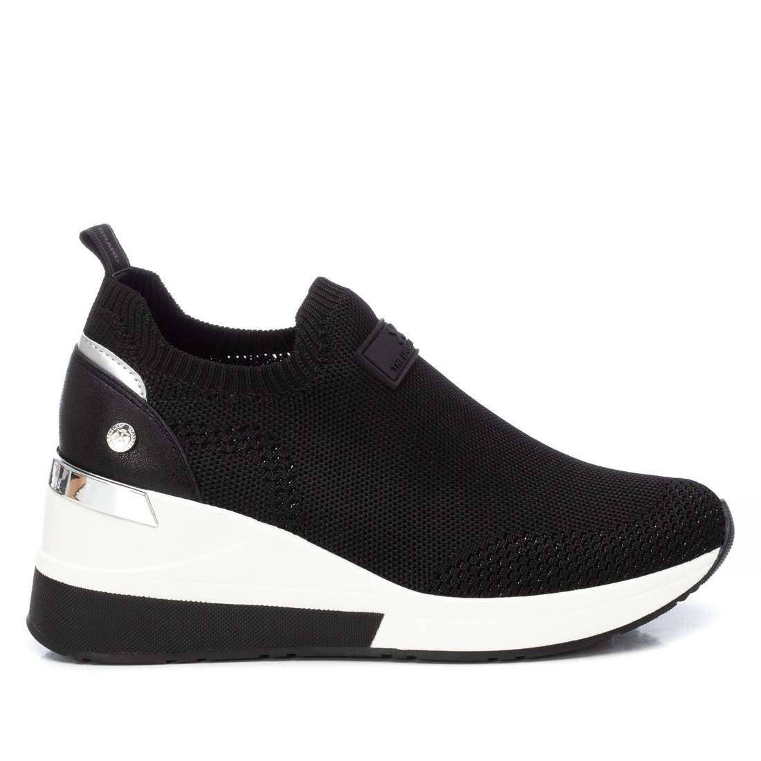 Xti Donna Sneakers bassa 143718 Nero