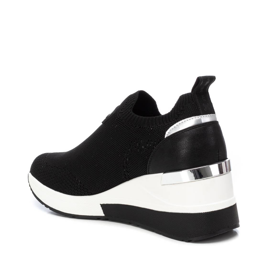 Xti Donna Sneakers bassa 143718 Nero