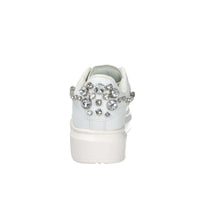 Shop Art Donna Sneakers bassa SASS250201 Bianco