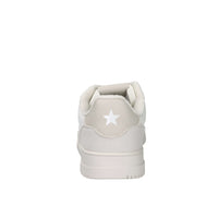 Shop Art Donna Sneakers bassa SASS250232 Bianco