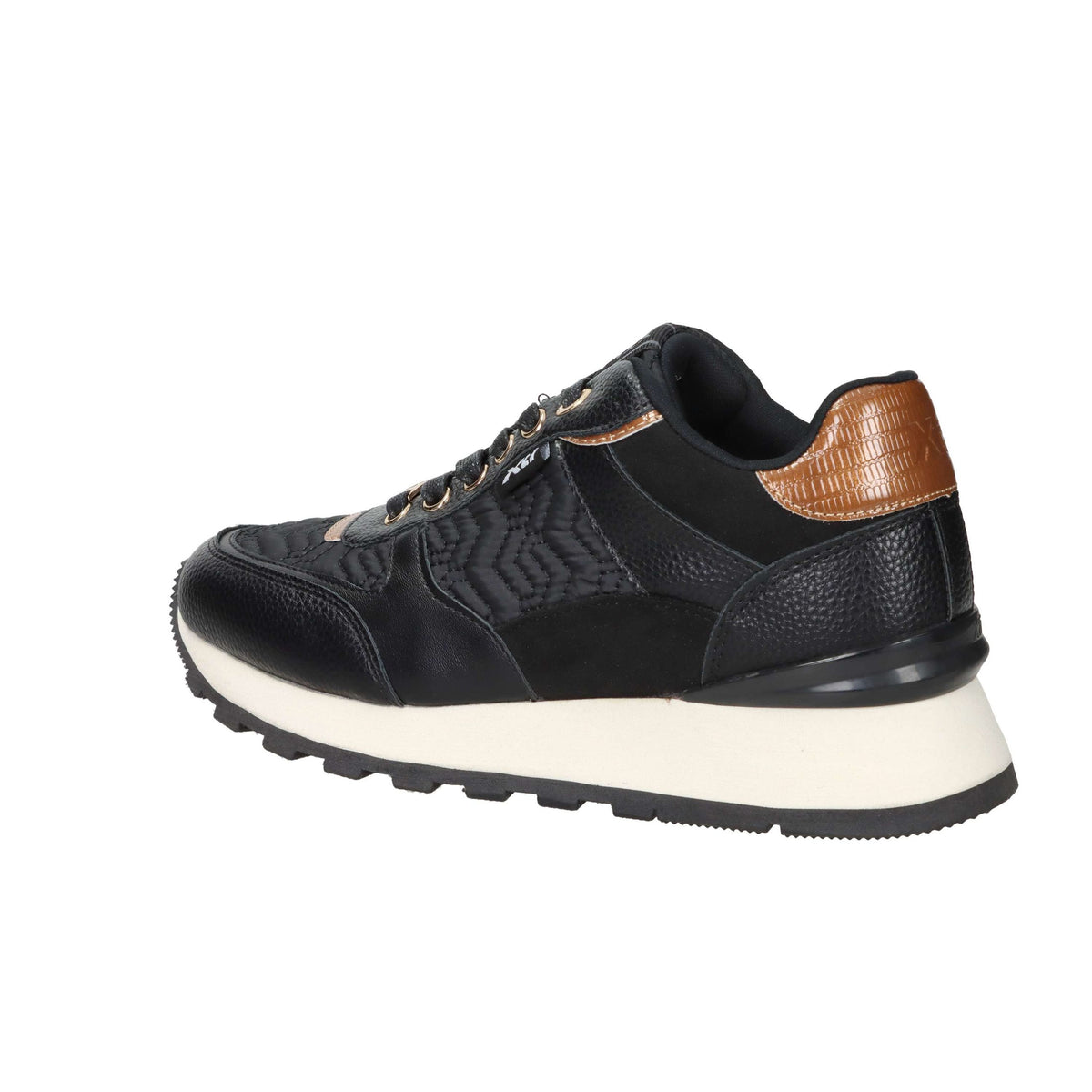 Xti Donna Sneakers bassa 140016 Nero