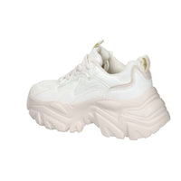 Shop Art Donna Sneakers bassa SASS250221 Bianco