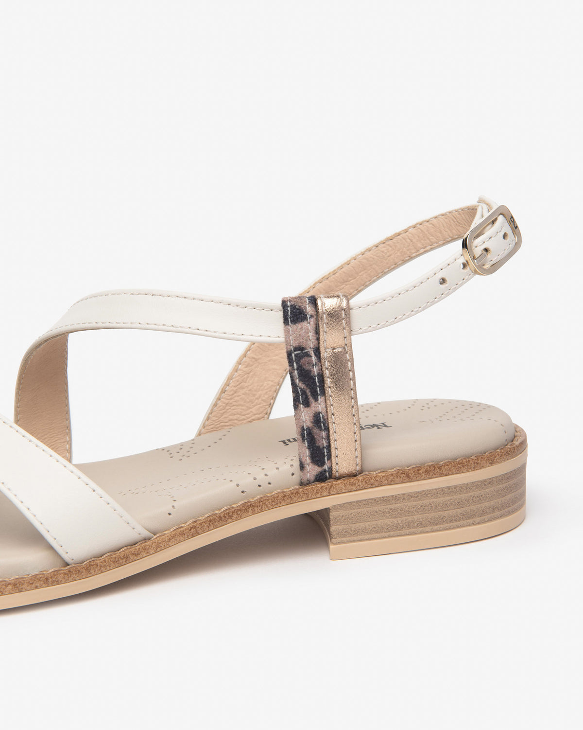 NERO GIARDINI Donna Sandali bassi E513418D Bianco/Beige