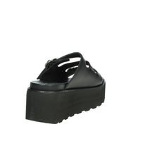 Cult Donna Ciabatte con zeppa CLW447300 Nero