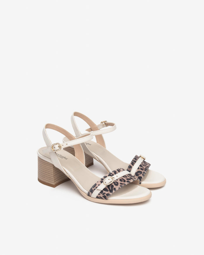 NERO GIARDINI Donna Sandali con tacco E513436D Panna