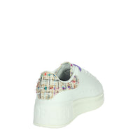 Shop Art Donna Sneakers bassa SASS250218 Bianco