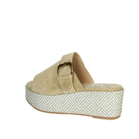 KEYS Donna Ciabatte con zeppa K-11083 Beige