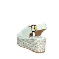 KEYS Donna Sandali con zeppa K-11082 Bianco