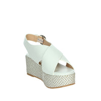 KEYS Donna Sandali con zeppa K-11082 Bianco