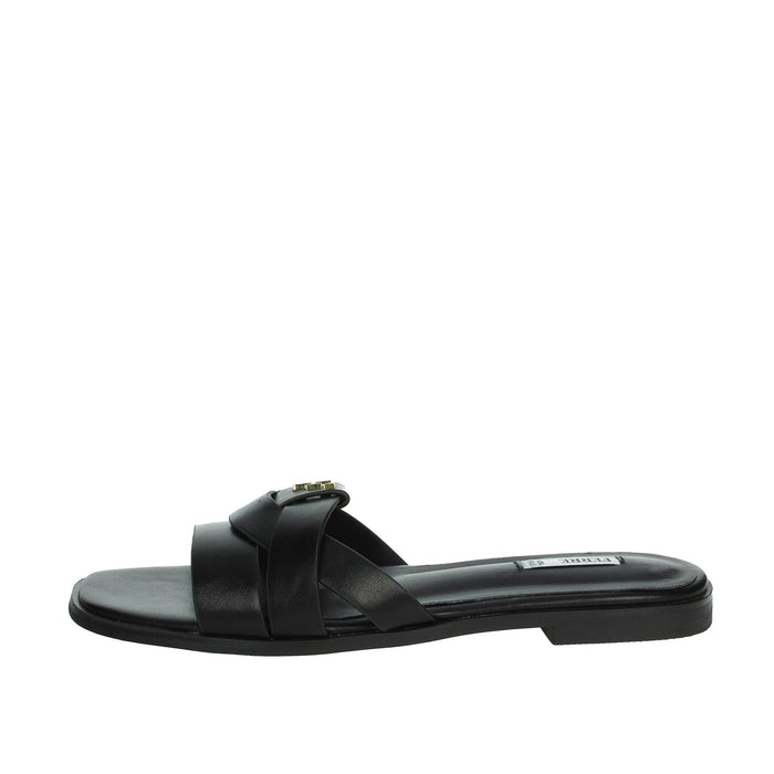 FERRE' Donna Ciabatte basse F-250 Nero