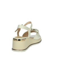 KEYS Donna Sandali con zeppa K-11000 Beige