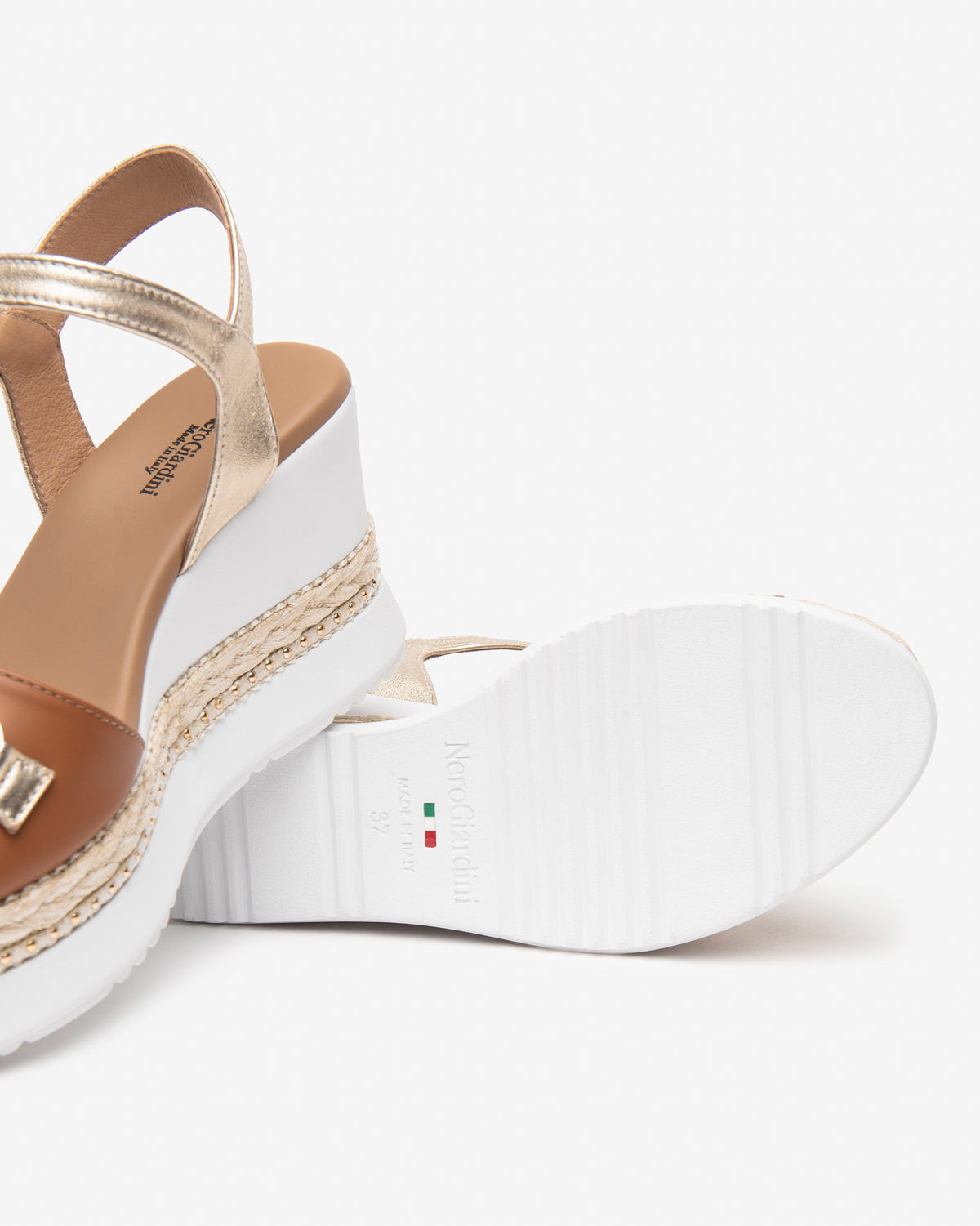 NERO GIARDINI Donna Sandali con zeppa E513552D Cuoio
