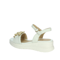 KEYS Donna Sandali con zeppa K-11113 Bianco