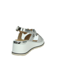 KEYS Donna Sandali con zeppa K-11002 Argento