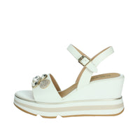 KEYS Donna Sandali con zeppa K-11023 Bianco