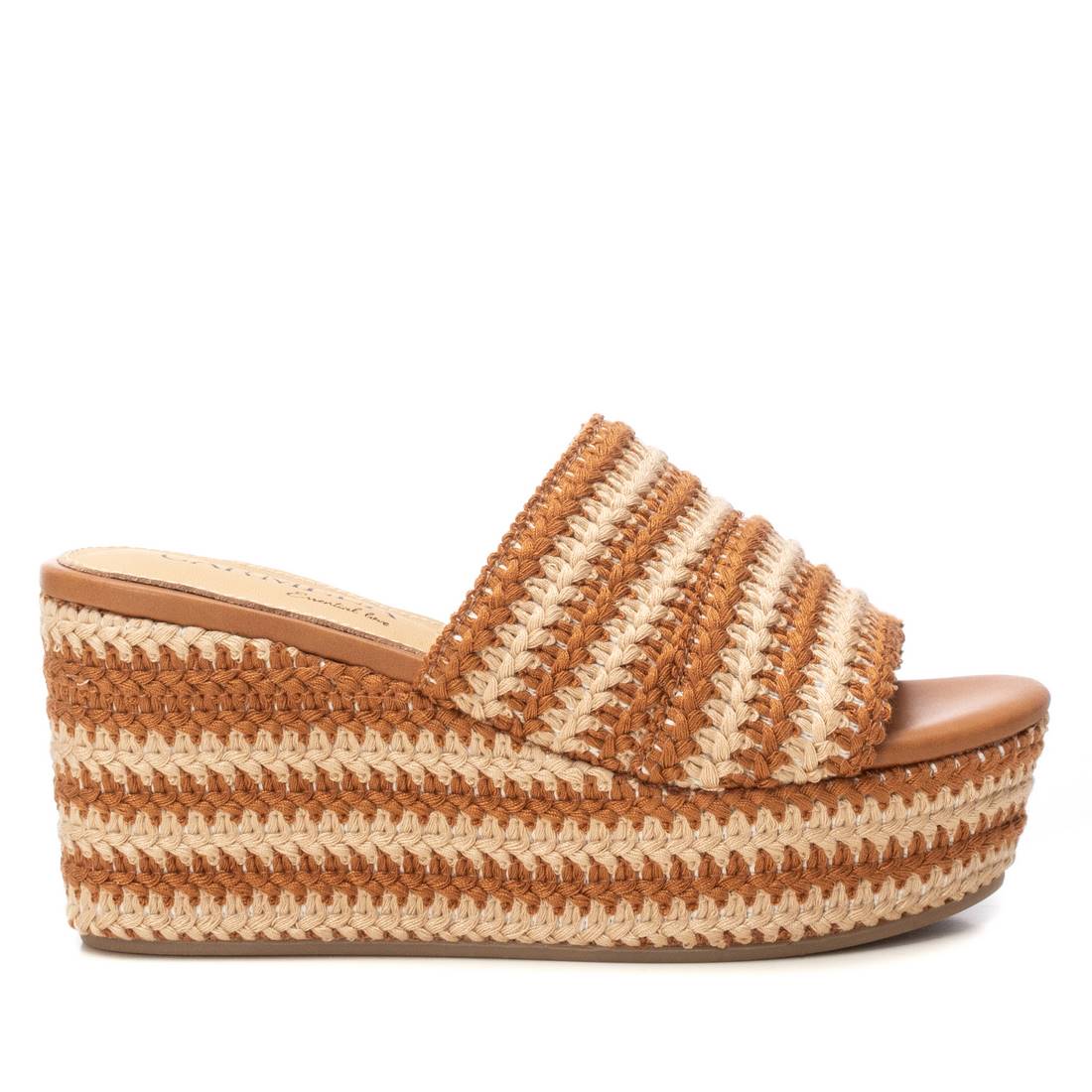 Carmela Donna Ciabatte con zeppa 162237 Beige