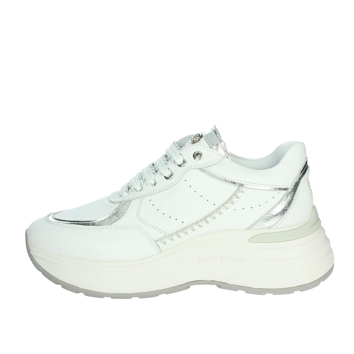 JANET & JANET Donna Sneakers bassa J-060 Bianco/Argento