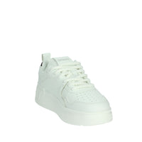 Shop Art Donna Sneakers bassa SASS240718 Bianco
