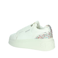 Shop Art Donna Sneakers bassa SASS240721 Bianco/Argento