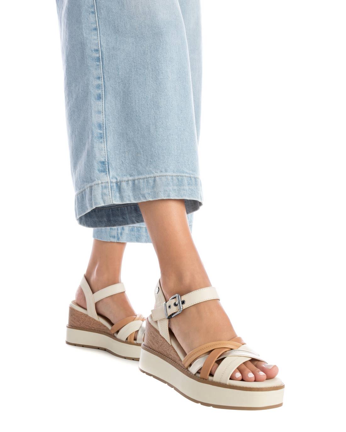 Carmela Donna Sandali con zeppa 161386 Beige