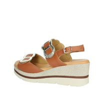 CINZIA SOFT Donna Sandali con zeppa IO19635 Cuoio