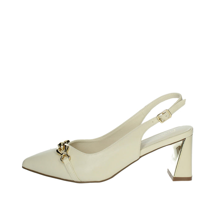 MENBUR Donna Slingback 24595 Panna