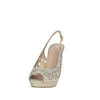 MENBUR Donna Sandali con tacco 23968 Oro