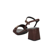 Marco Tozzi Damen Sandale mit Absatz 2-88302-46 Braun