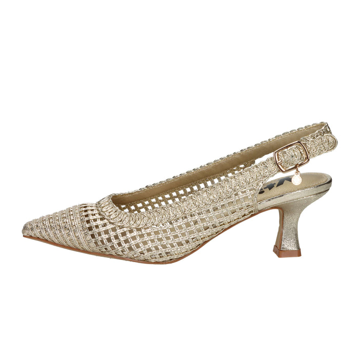Xti Women's Slingback 145432 Gold