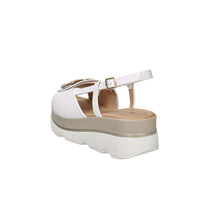 Donna Serena Women Wedge Sandal 665968DM White
