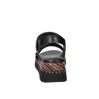 Tamaris Damen Sandale mit Keilabsatz 1-28223-46 Schwarz