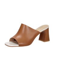 Janet & Janet Women's Heeled Slippers J-802 Leather