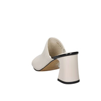 Janet & Janet Women's Heeled Slippers J-802 Ice