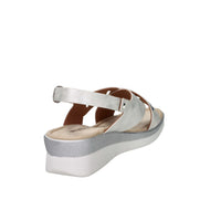 Valleverde Donna Sandalo con zeppa 52106 Bianco/Argento