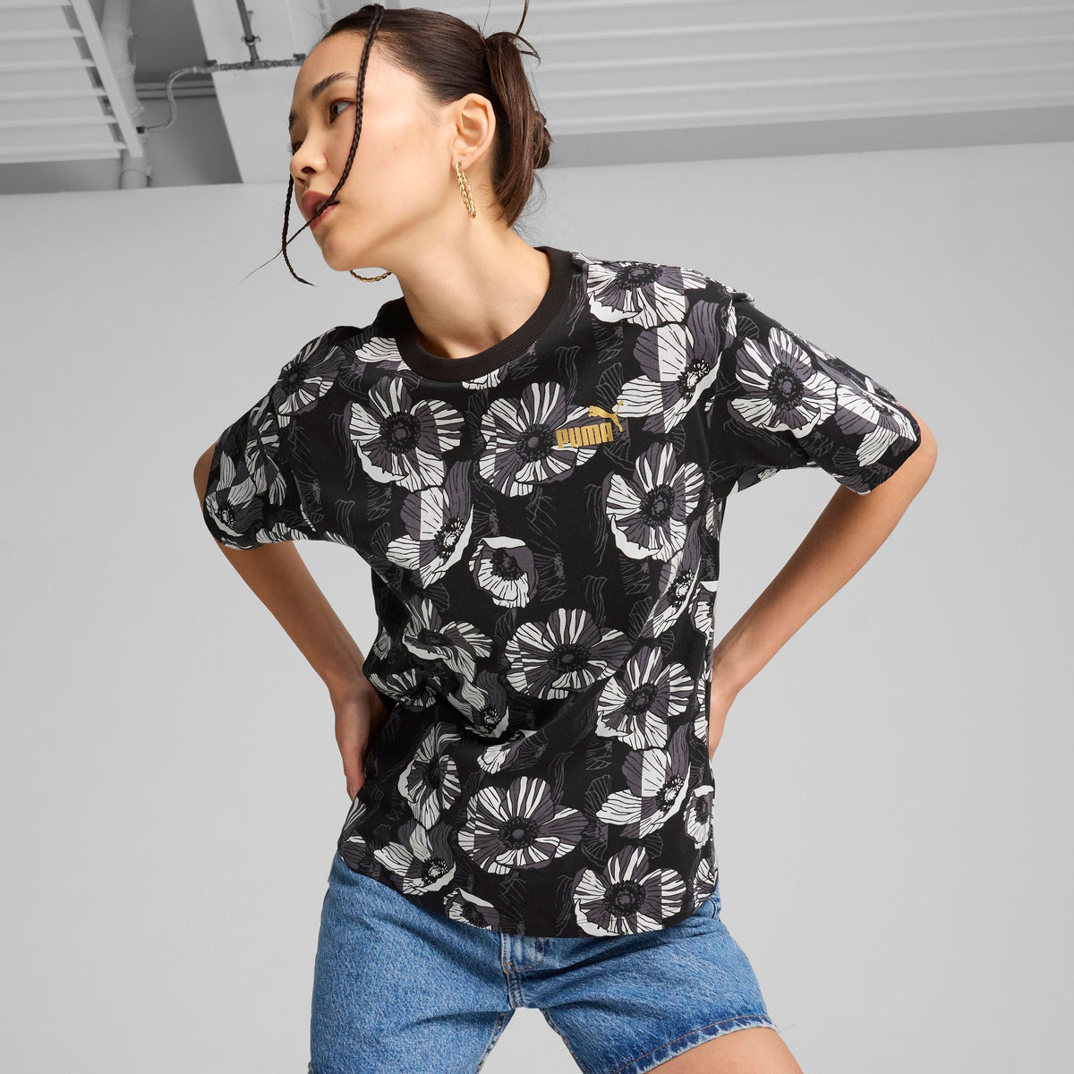 Puma Donna T-shirt 681692 Nero/Bianco