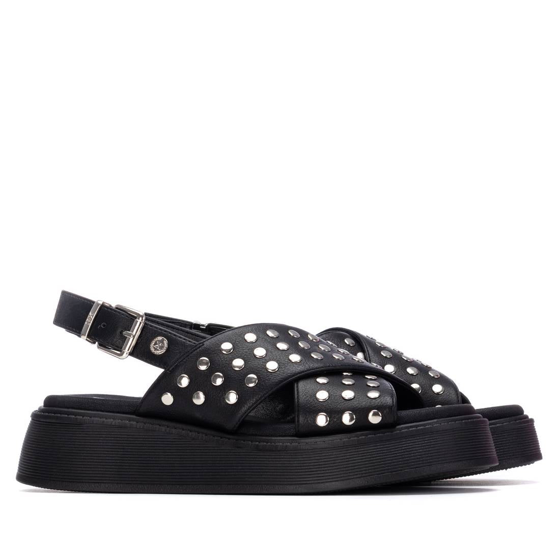 Xti Damen Sandale mit Keilabsatz 145239 Schwarz