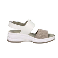 Donna Serena Women's Wedge Sandal 9M6092DM White/Beige