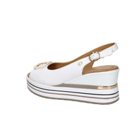 Donna Serena Women's Wedge Sandal 156079DM White