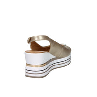 Serena Women's Wedge Sandal 156079DM Platinum