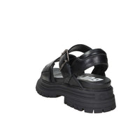Buffalo Women's Wedge Sandal BN1602321 Black