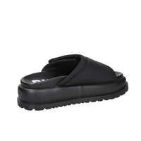 Buffalo Donna Ciabatta con zeppa BN1602325 Nero