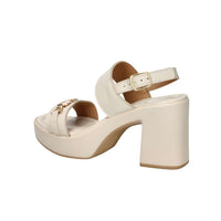 Ariel Mujer Sandalia con tacón 17238 Beige