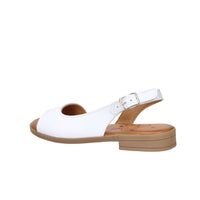 Sandalia baja para mujer Ariel 16990 Blanco