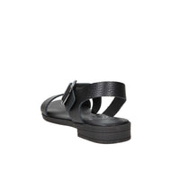 Sandalia baja para mujer Ariel 17070 Negro