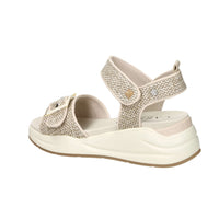 Carmela Mujer Sandalia con cuña 163268 Beige