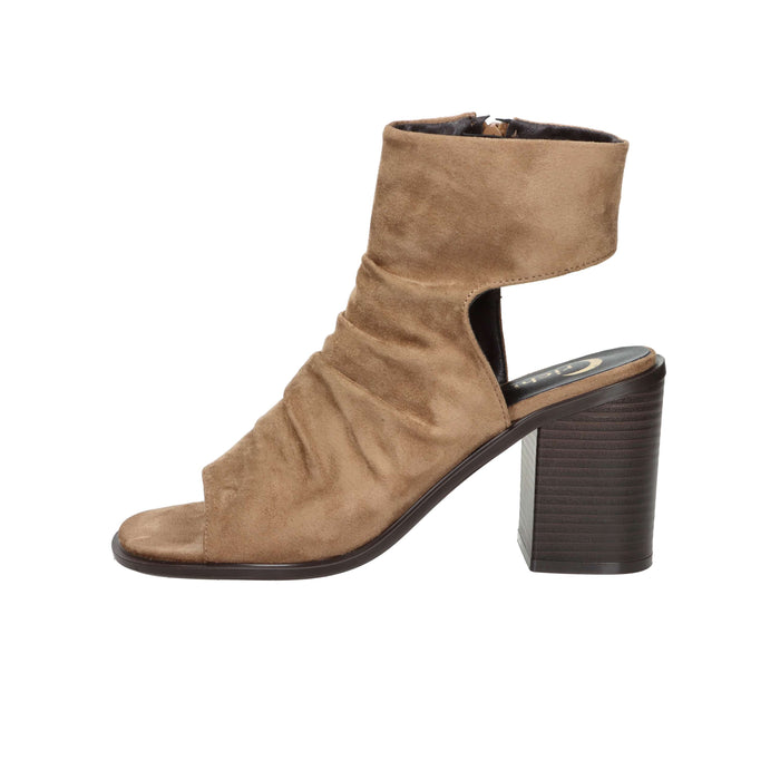 Crichic Femme Sandale à talon 3642-1 Camel