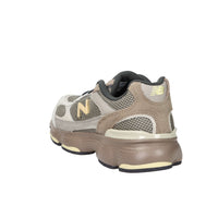 New Balance Uomo Sneakers M6034UU Taupe