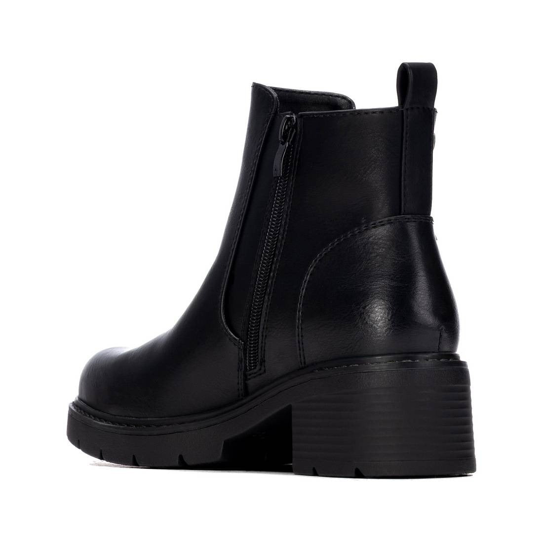 Xti Donna Stivaletti bassi 130710 Nero