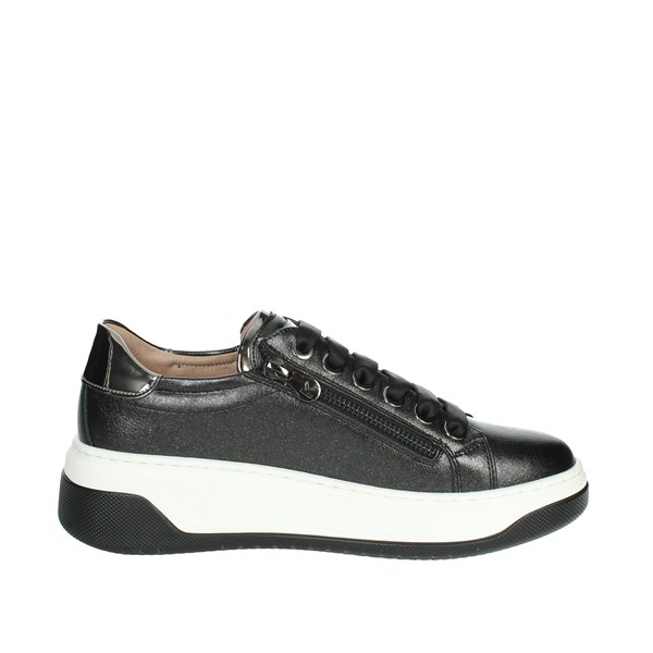 SNEAKERS BASSA K-8381 NERO