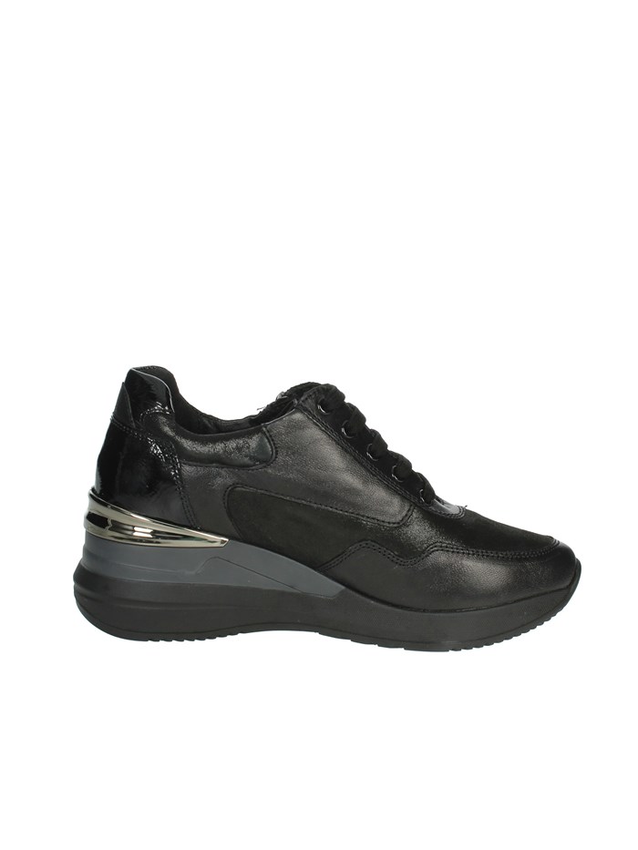 SNEAKERS BASSA IV2817641 NERO